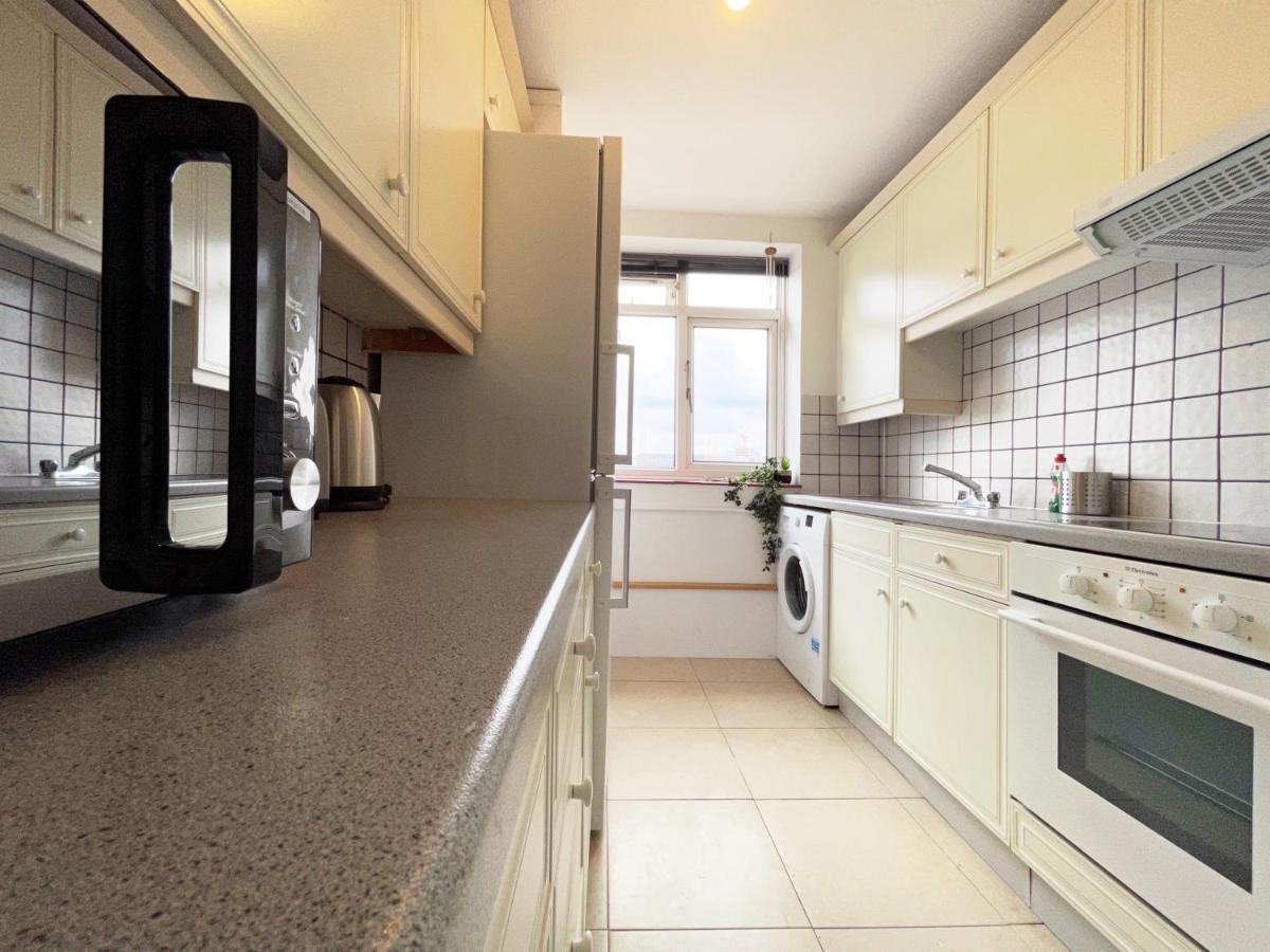 לונדון Sophie Place In Vauxhall - 3 Double Beds, 1 Sofa Bed, Spacious מראה חיצוני תמונה
