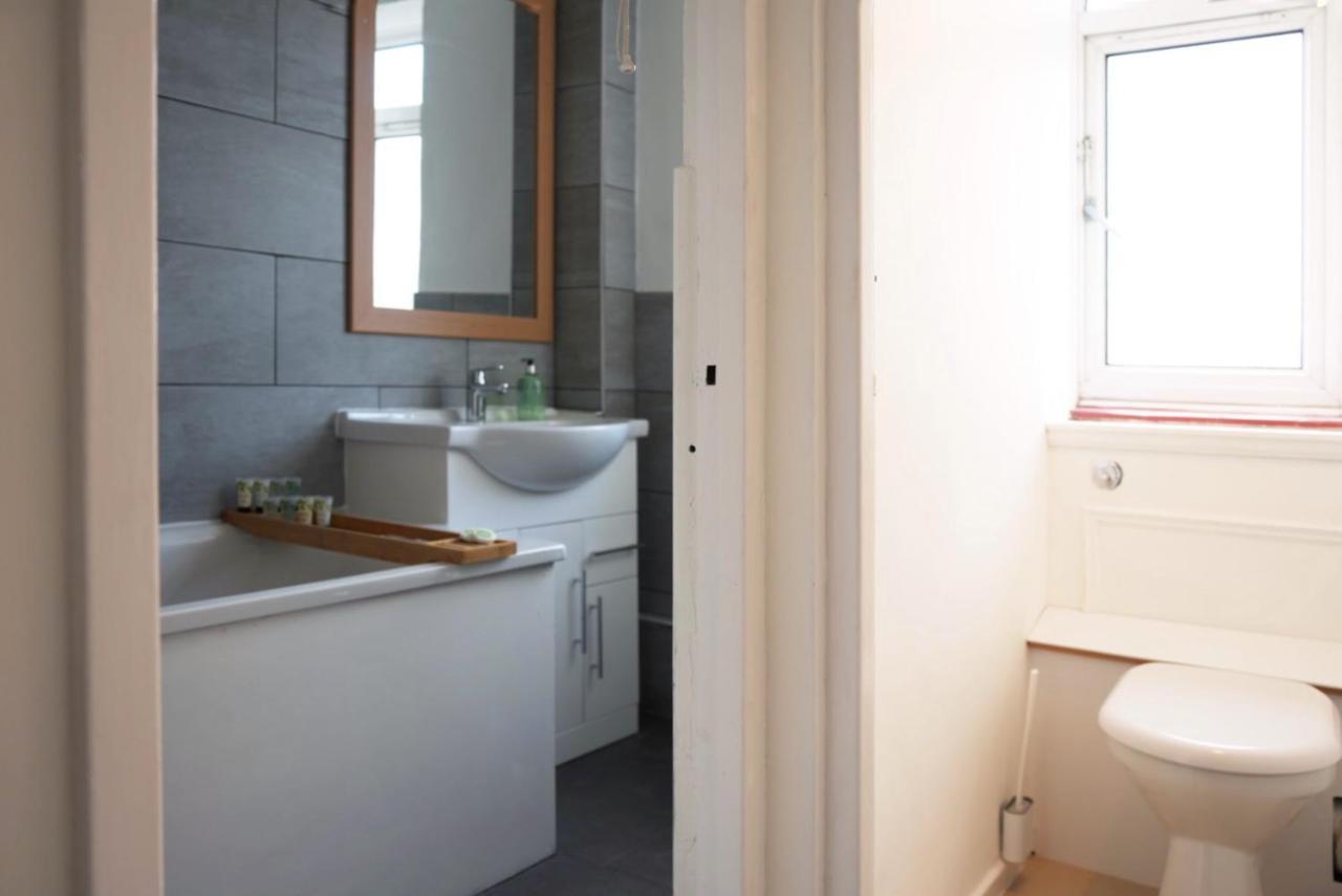 לונדון Sophie Place In Vauxhall - 3 Double Beds, 1 Sofa Bed, Spacious מראה חיצוני תמונה