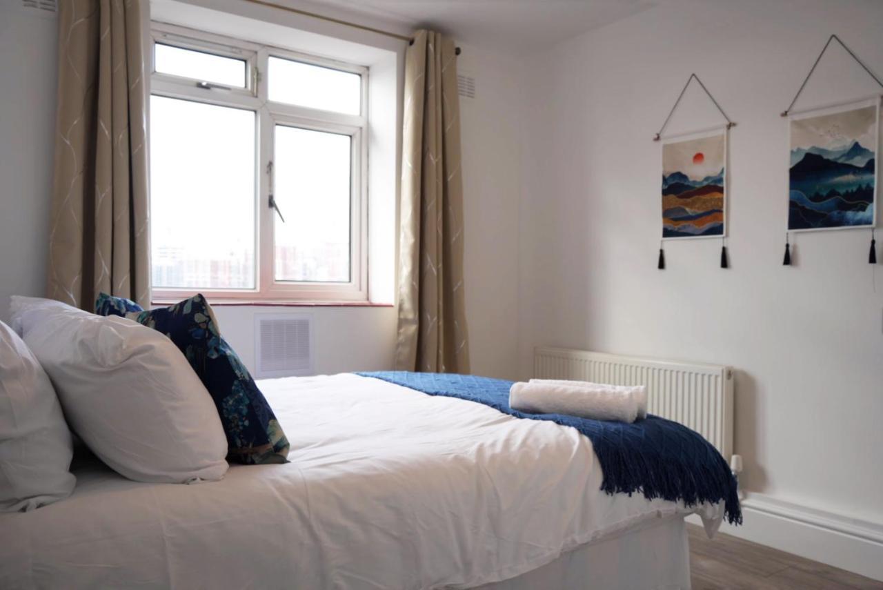 לונדון Sophie Place In Vauxhall - 3 Double Beds, 1 Sofa Bed, Spacious מראה חיצוני תמונה