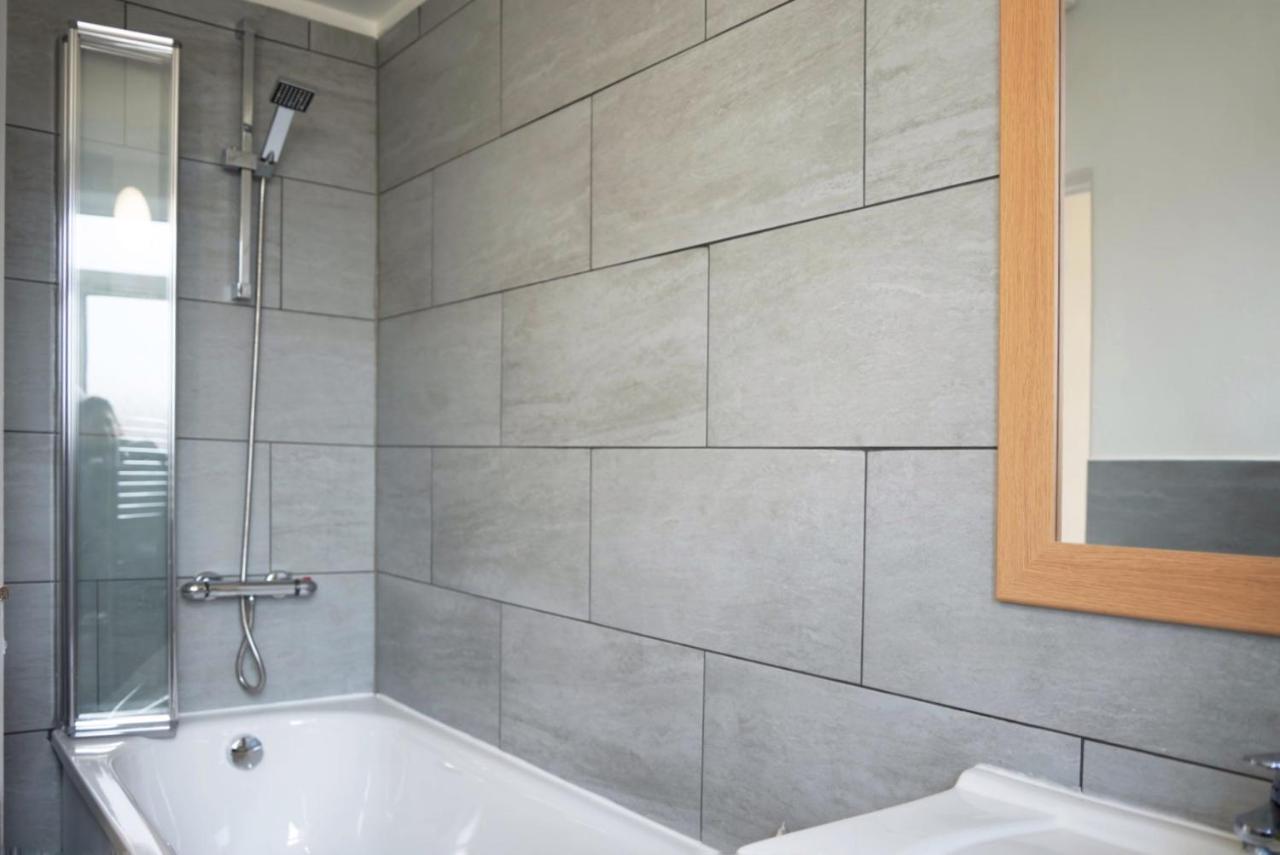 לונדון Sophie Place In Vauxhall - 3 Double Beds, 1 Sofa Bed, Spacious מראה חיצוני תמונה